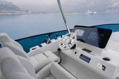 AZIMUT 55 2021